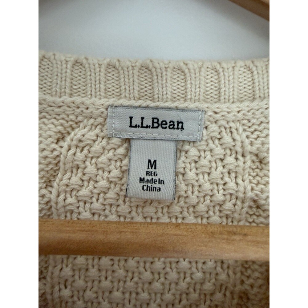 L.L.Bean women’s cream white cotton fisherman sweater medium button shoulder - Picture 3 of 6